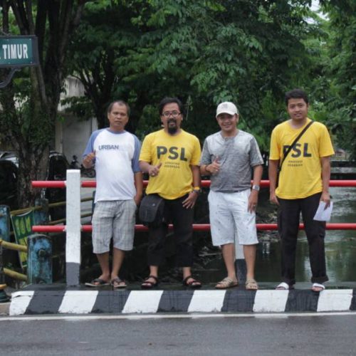 Tiang-Papan-Nama-Jalan-Belitung