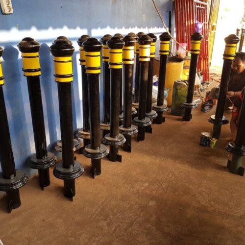 bollard-bandara-ahmad-yani-semarang-8