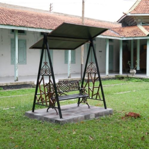 gazebo-kursi-mangkunegaran-7