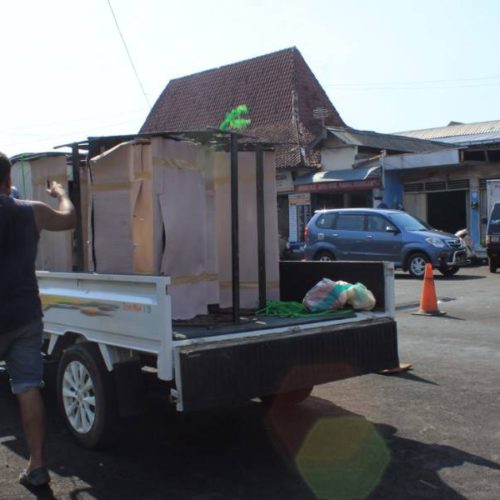 kursi-antik-stasiun-tugu-jogja-14