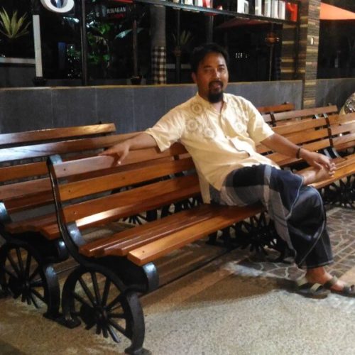 kursi-taman-villa-edensor-hills-bogor-10 kursi-taman-villa-edensor-hills-bogor-10