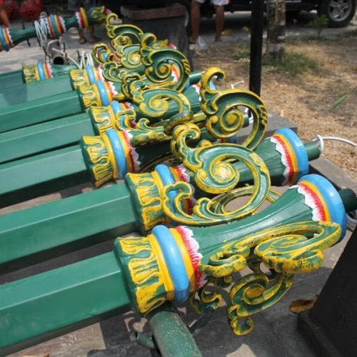 lampu-klasik-rumah-makan-bilik-jogja-15 lampu-klasik-rumah-makan-bilik-jogja-15