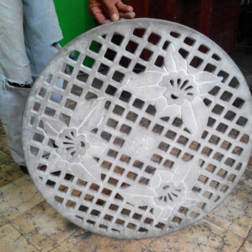 meja-cafe-semarang-17