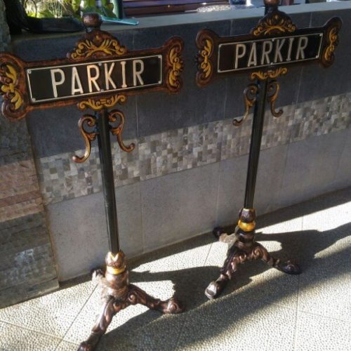 papan-nama-mamahke-jogja-8