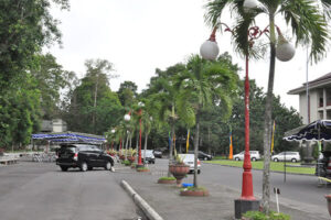 tiang-lampu-UGM-5 tiang-lampu-UGM-5