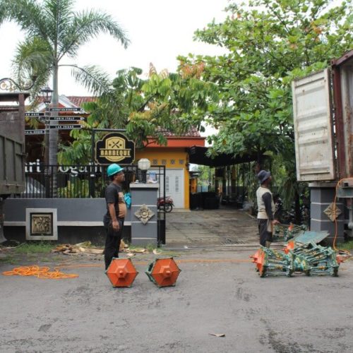 tiang-lampu-jalan-manado-10 tiang-lampu-jalan-manado-10