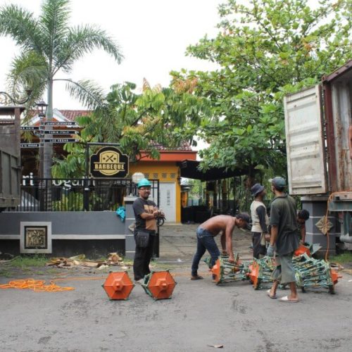 tiang-lampu-jalan-manado-12 tiang-lampu-jalan-manado-12