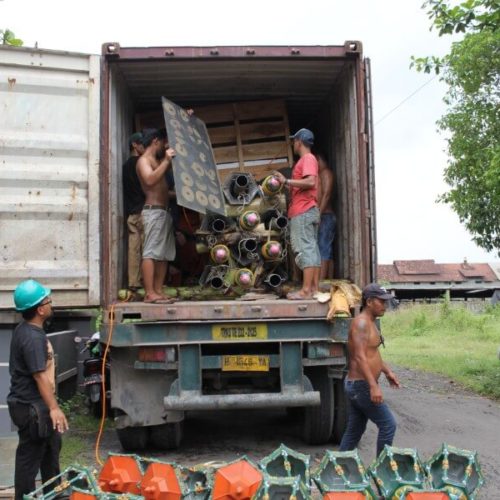 tiang-lampu-jalan-manado-3 tiang-lampu-jalan-manado-3