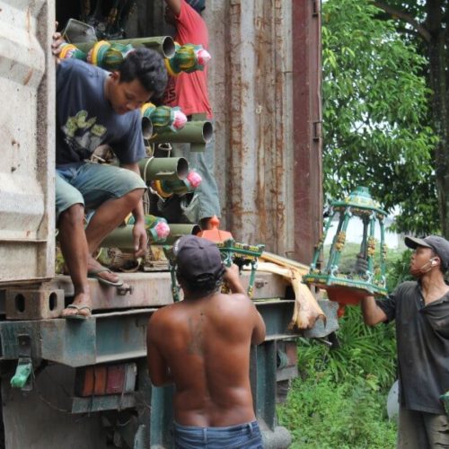 tiang-lampu-jalan-manado-6 tiang-lampu-jalan-manado-6