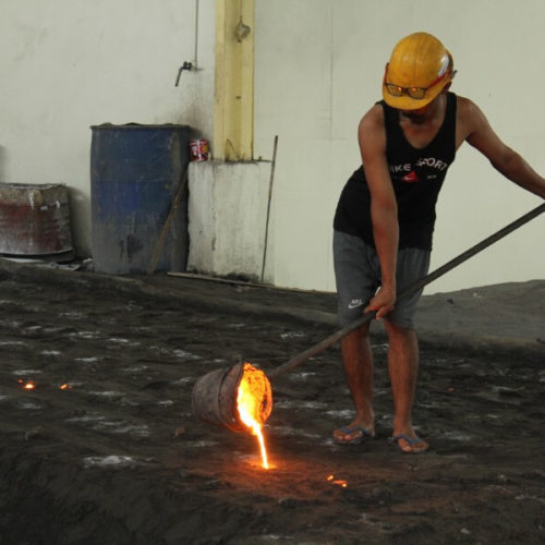tiang-lampu-kabupaten-madiun-3 tiang-lampu-kabupaten-madiun-3