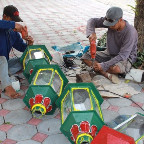 tiang-lampu-kantor-gubernur-jogja-10