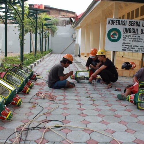 tiang-lampu-kantor-gubernur-jogja-14