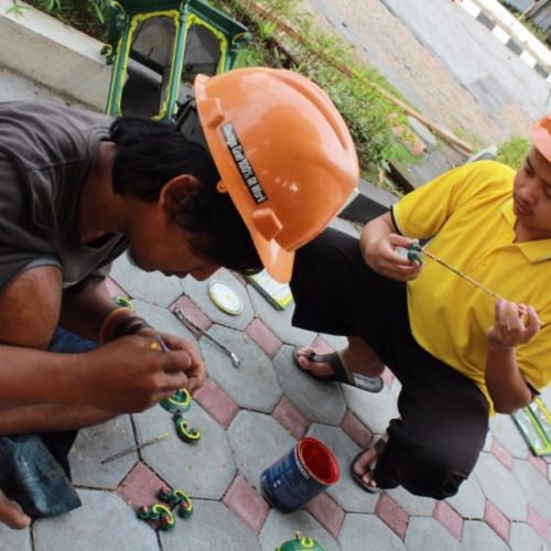 tiang-lampu-kantor-gubernur-jogja-17