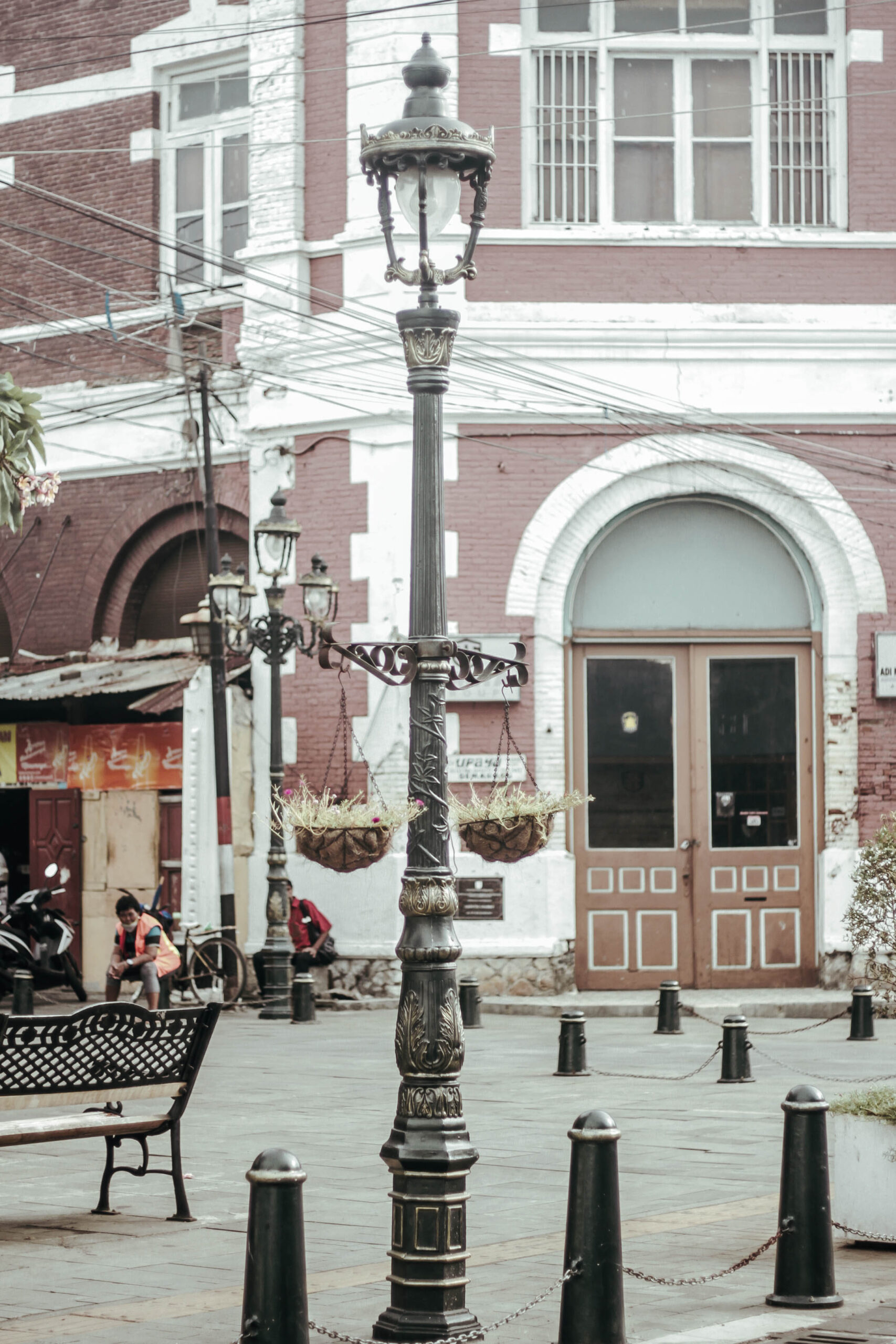 tiang lampu