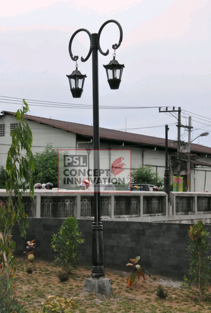 Tiang-Lampu-Banyuanyar