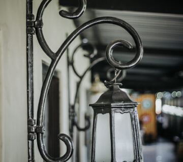 1-LAMPU-TEMPEL