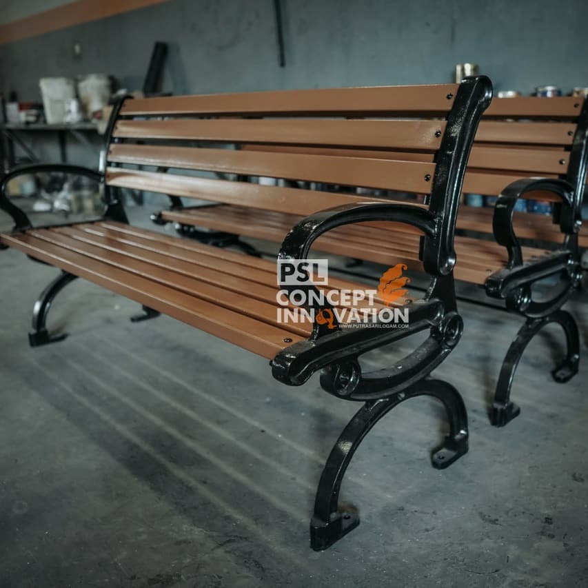 kursi gudang lampuku