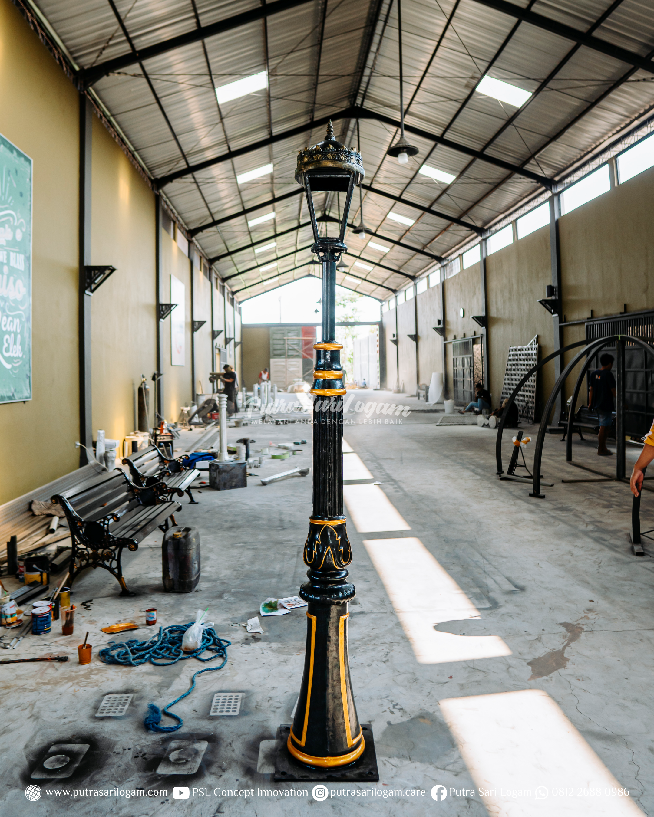 Tiang Lampu Unik Purworejo