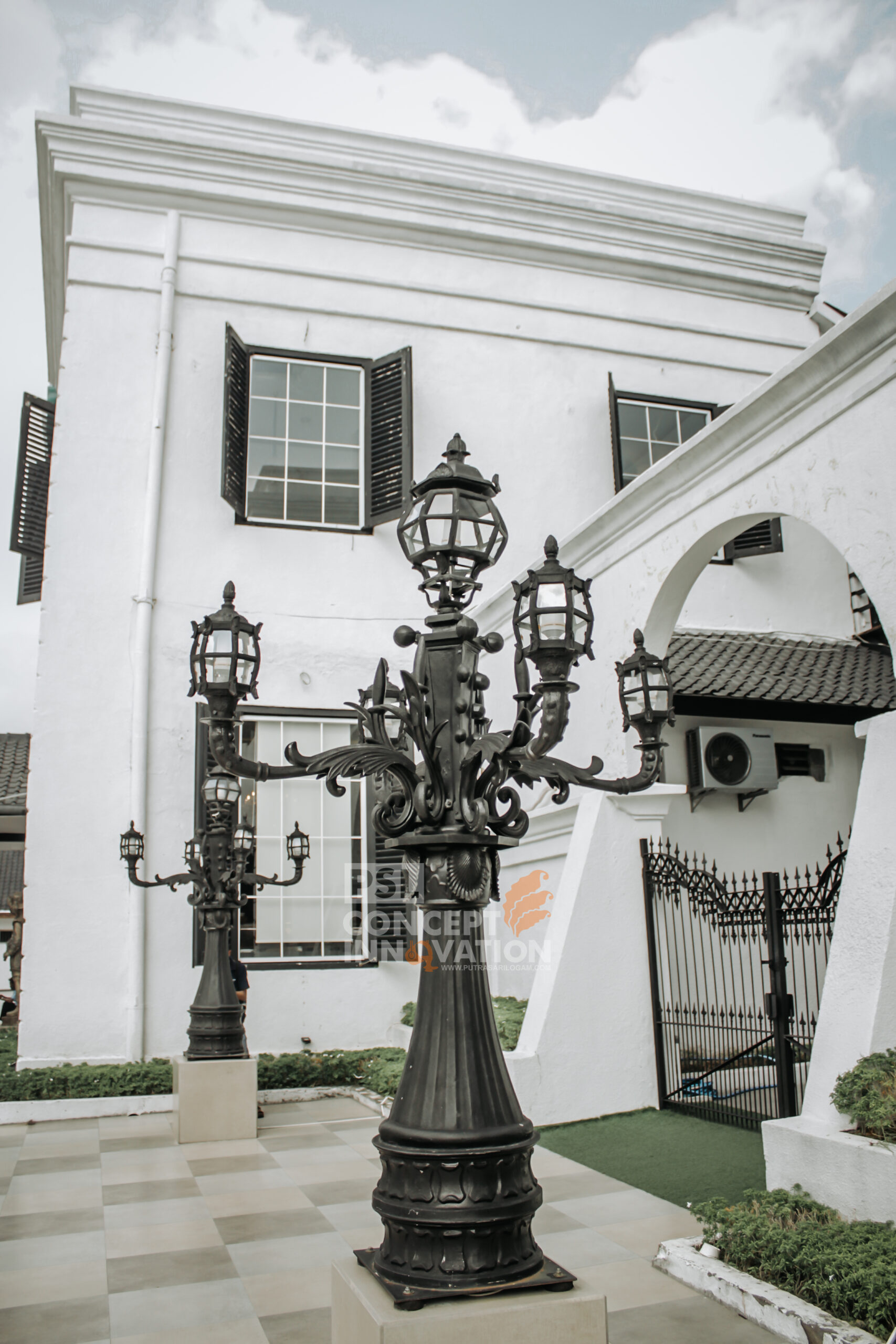 Tiang Lampu Unik Dan Klasik