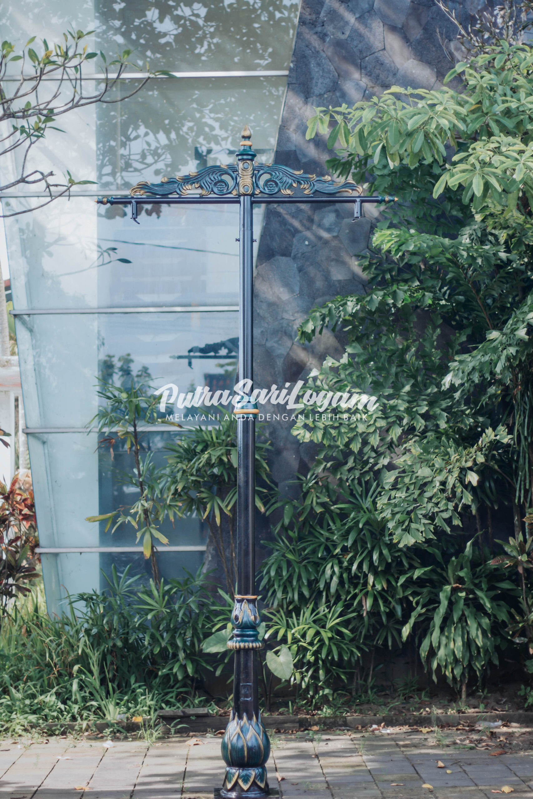 Tiang Lampu Modern Simple