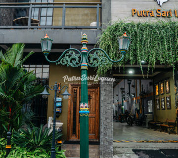Tiang Lampu Menarik Dan Mempesona Tipe Malioboro