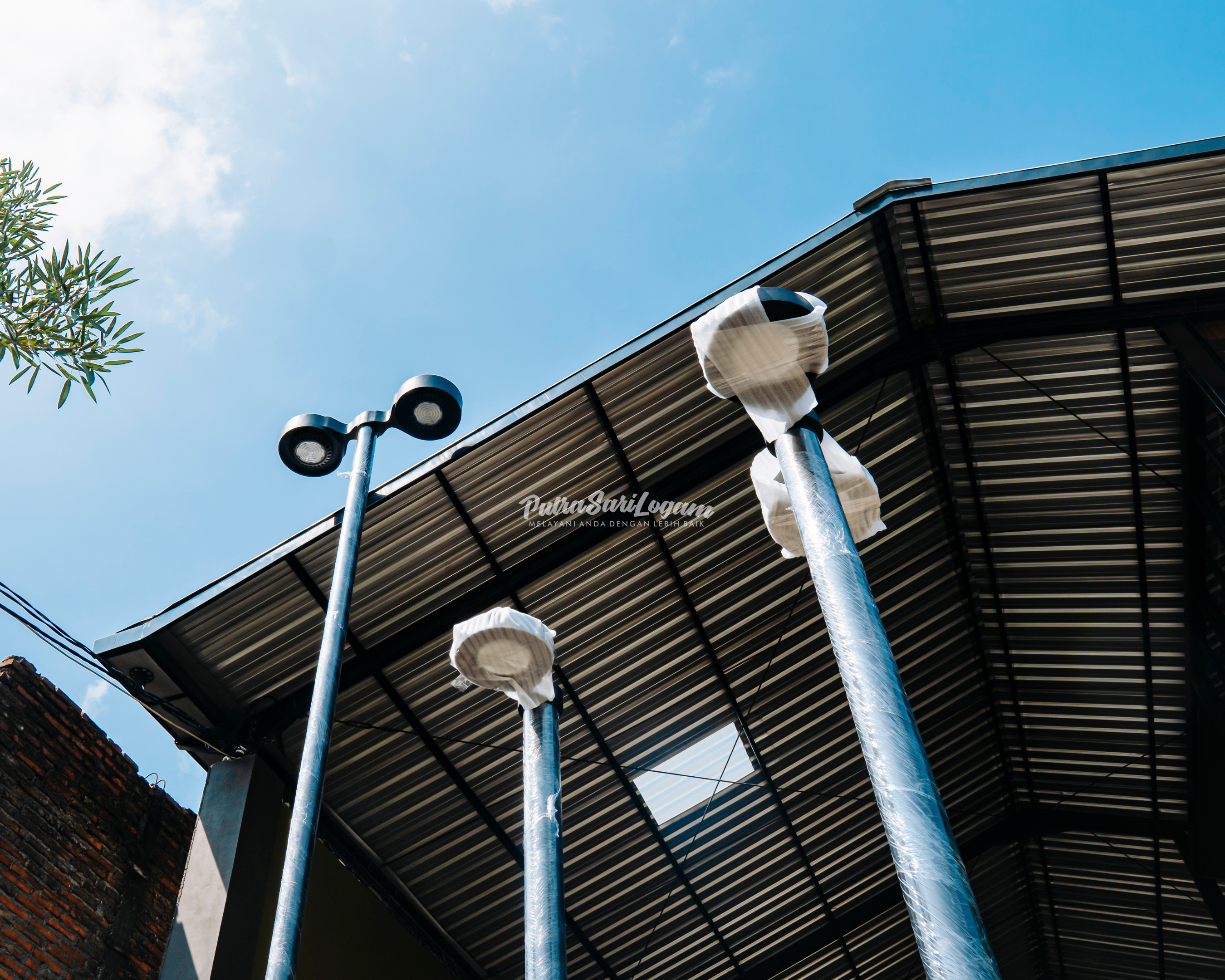 Penerapan Tiang Lampu Ramah Lingkungan