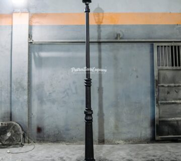 Tiang Lampu Tunggal Untuk Kota Gresik