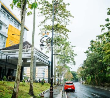 Tiang Lampu PJU Universitas Tidar Magelang