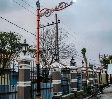 Mengenal Jenis Jenis Tiang Lampu PJU dan Kegunaannya 